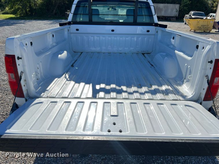 image for item NA9158 2013 Chevrolet Silverado 1500 Ext. Cab pickup truck