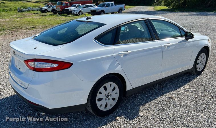 image for item NA9159 2014 Ford Fusion  Sedan