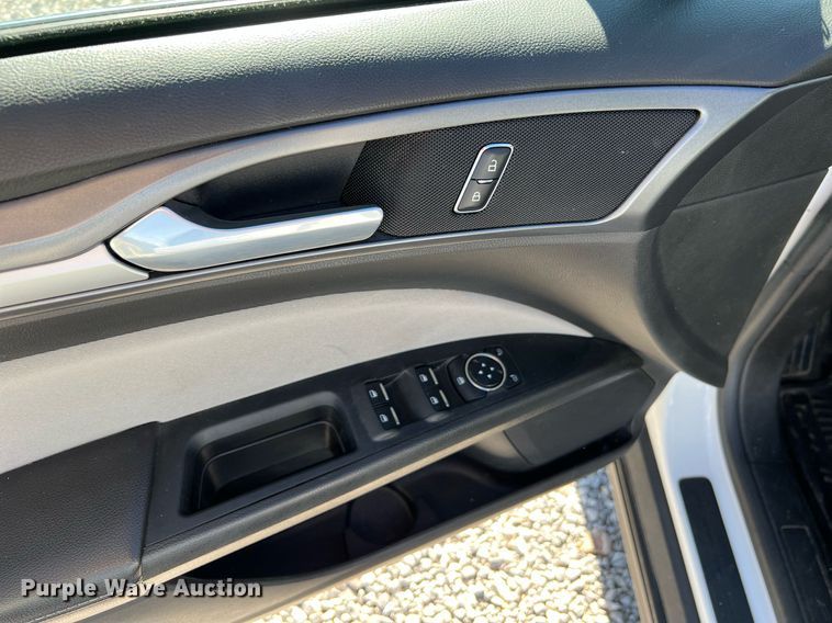 image for item NA9159 2014 Ford Fusion  Sedan