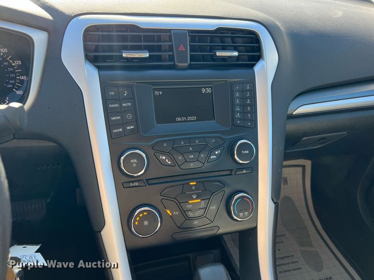 image for item NA9159 2014 Ford Fusion  Sedan