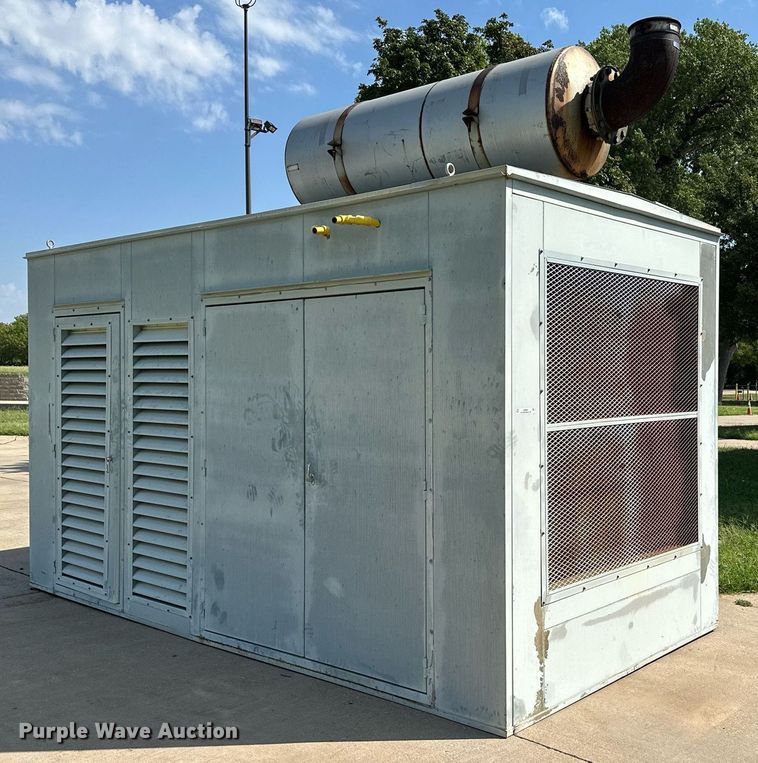 image for item NF9087 Onan 600DFGB  generator