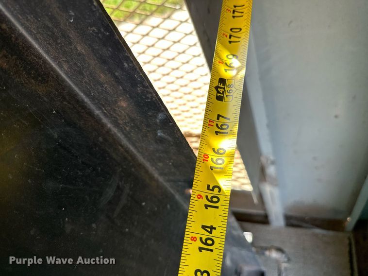 image for item NF9087 Onan 600DFGB  generator