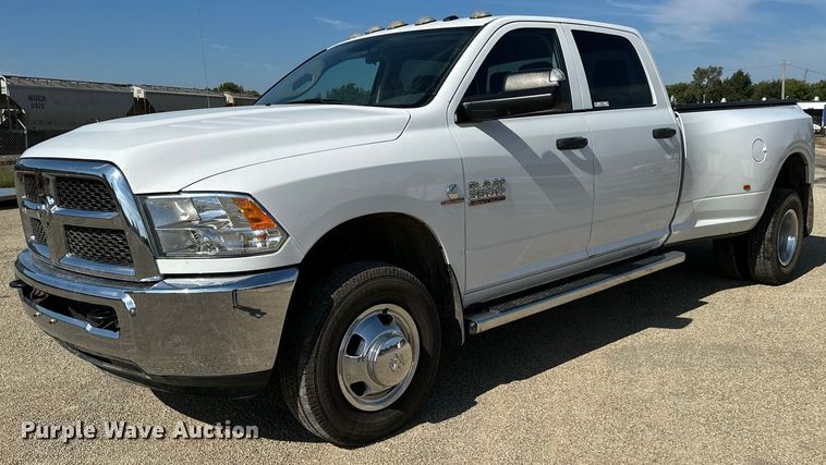 image for item NF9095 2017 Dodge Ram 3500  Crew Cab pickup truck