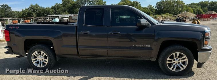 image for item NF9096 2015 Chevrolet Silverado 1500  Double Cab pickup truck