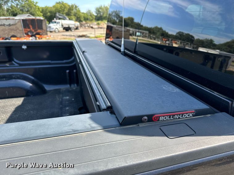 image for item NF9096 2015 Chevrolet Silverado 1500  Double Cab pickup truck