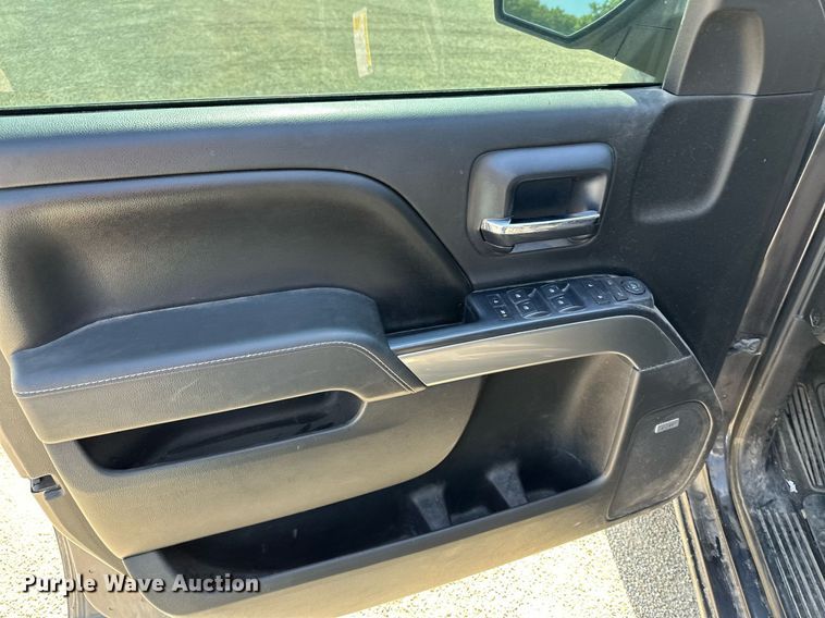 image for item NF9096 2015 Chevrolet Silverado 1500  Double Cab pickup truck