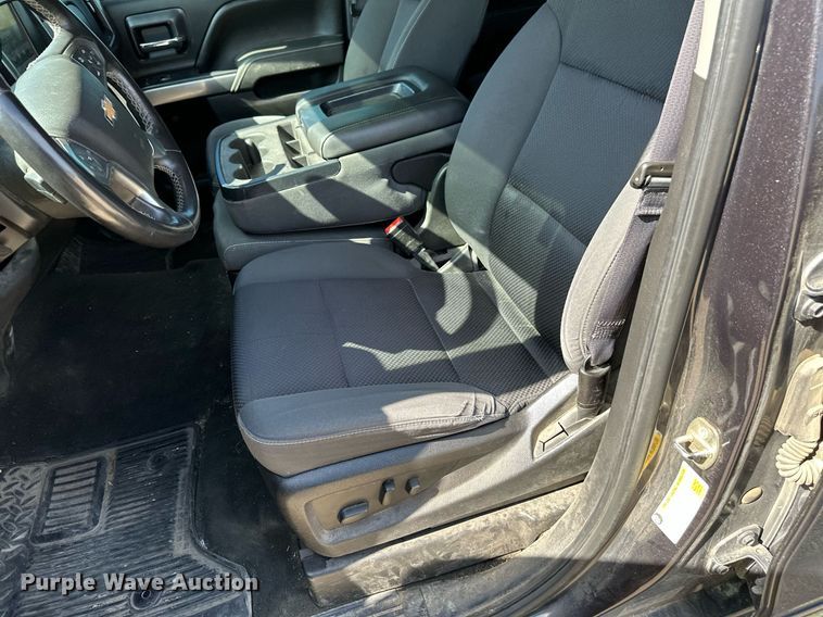 image for item NF9096 2015 Chevrolet Silverado 1500  Double Cab pickup truck