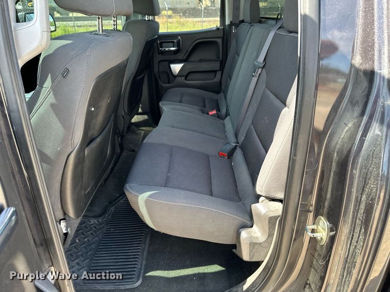 image for item NF9096 2015 Chevrolet Silverado 1500  Double Cab pickup truck