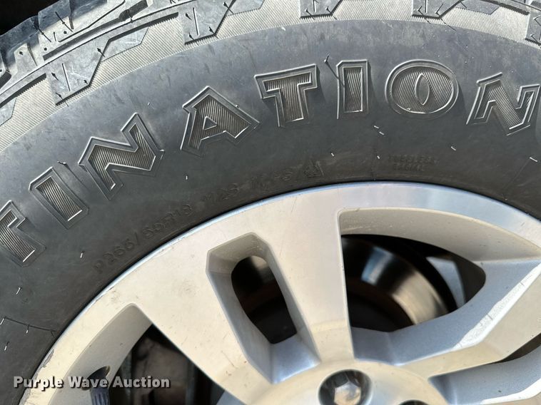 image for item NF9096 2015 Chevrolet Silverado 1500  Double Cab pickup truck