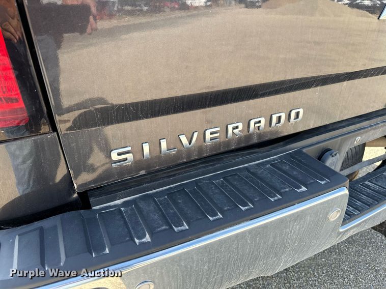 image for item NF9096 2015 Chevrolet Silverado 1500  Double Cab pickup truck