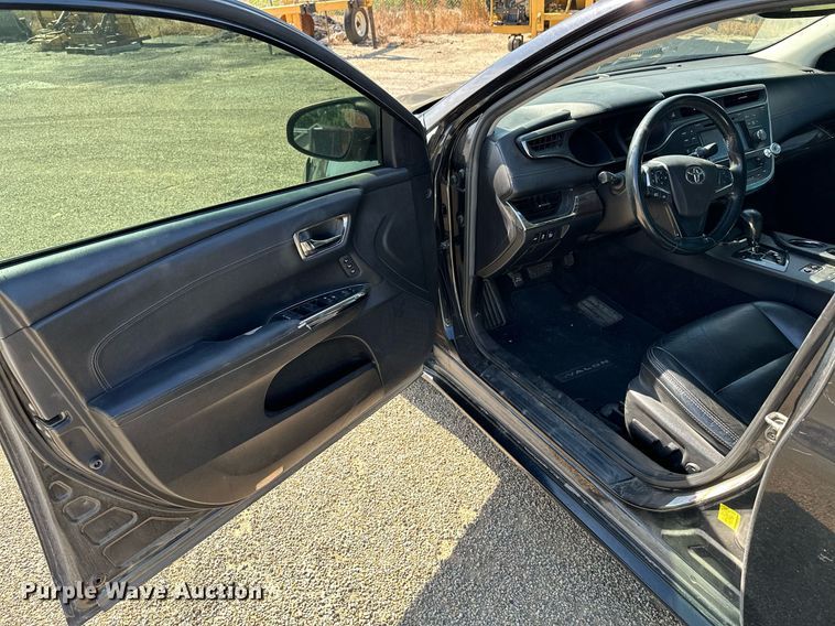 image for item NF9098 2015 Toyota Avalon