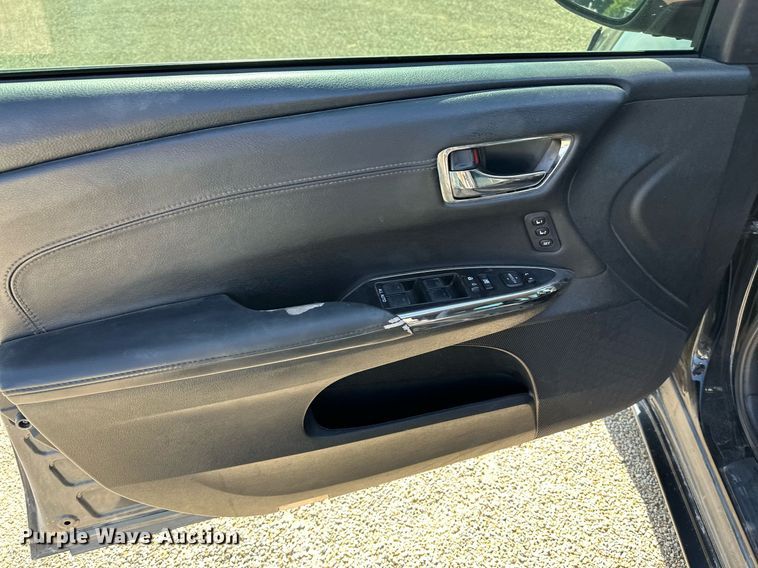 image for item NF9098 2015 Toyota Avalon