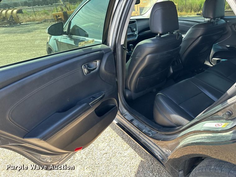 image for item NF9098 2015 Toyota Avalon