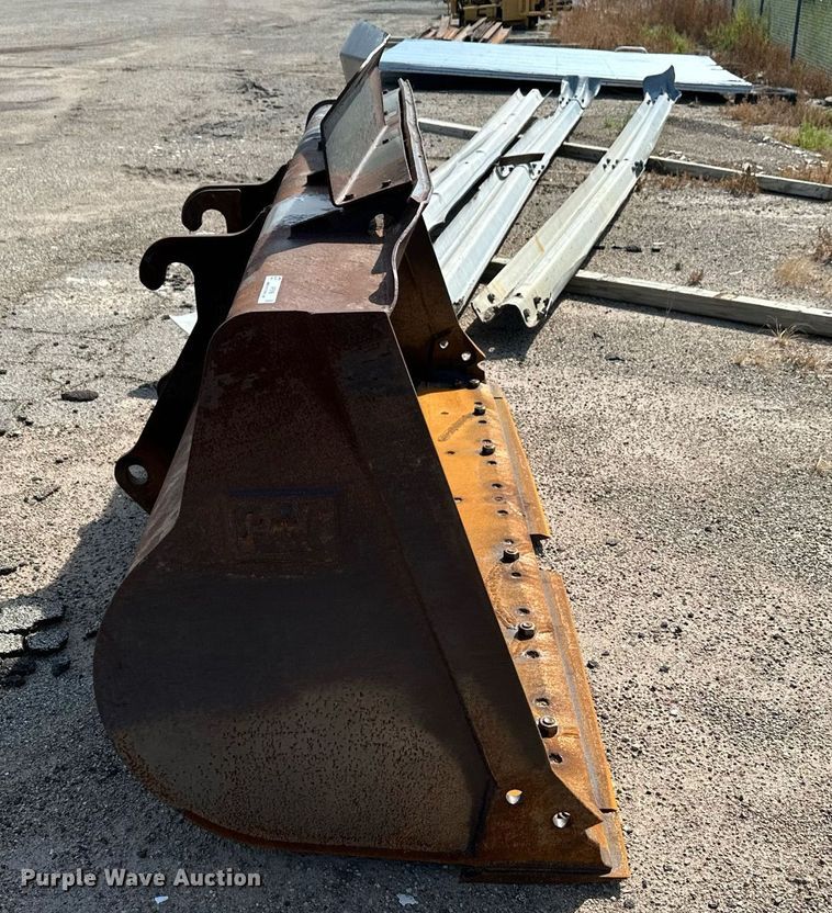 image for item NF9099 Caterpillar  wheel loader bucket