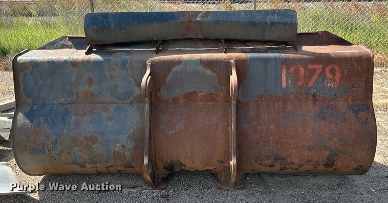 image for item NF9099 Caterpillar  wheel loader bucket