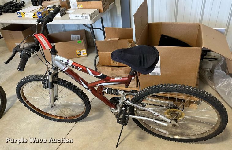 image for item NF9103 (3) bicycles