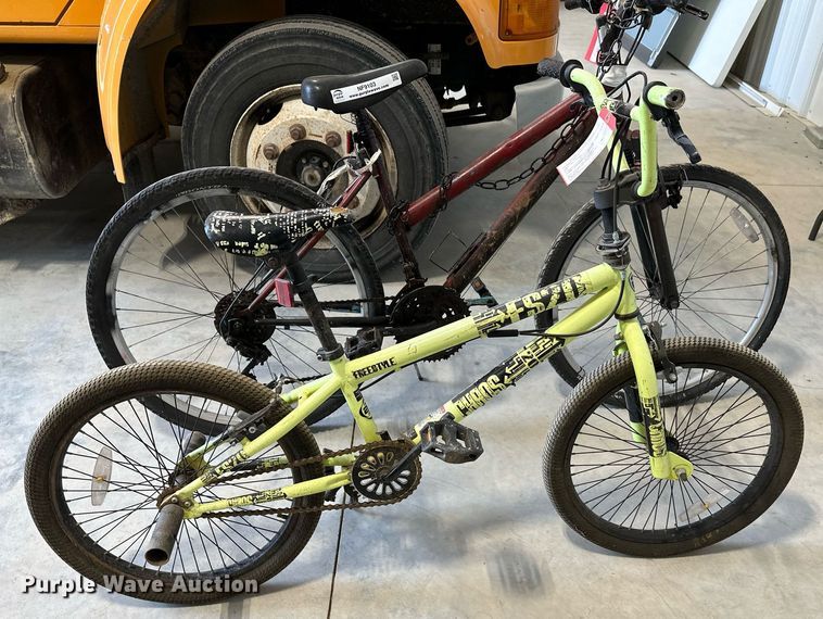 image for item NF9103 (3) bicycles