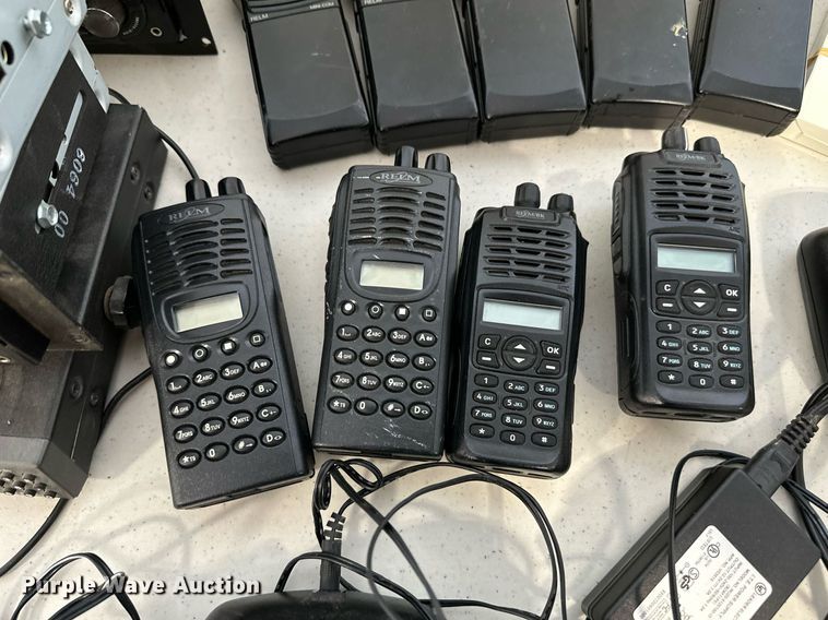 image for item NF9105 Radio equipment