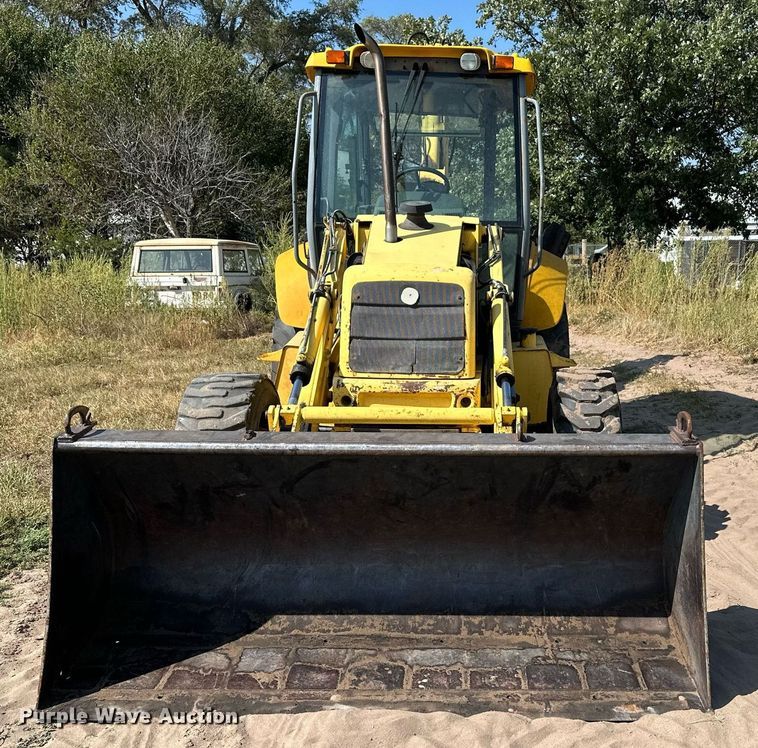image for item NF9142 2001 New Holland LB90  backhoe