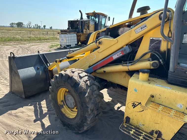 image for item NF9142 2001 New Holland LB90  backhoe