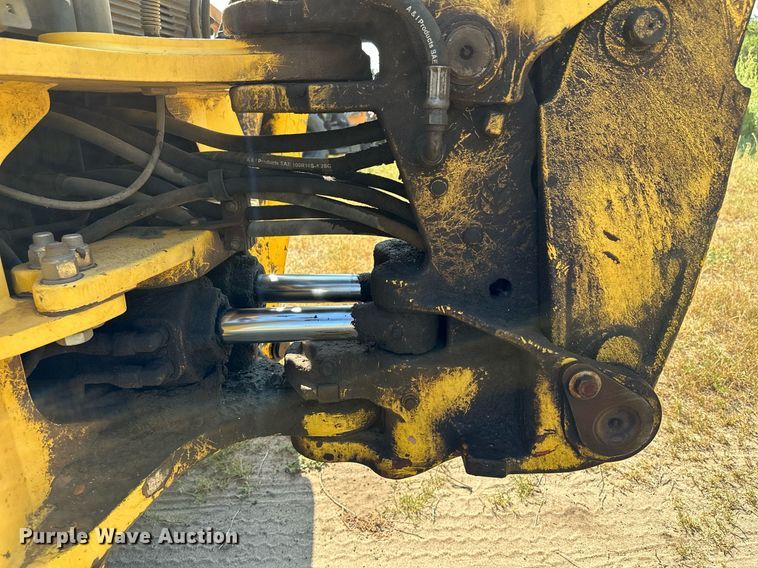 image for item NF9142 2001 New Holland LB90  backhoe
