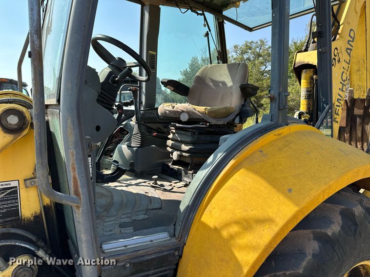 image for item NF9142 2001 New Holland LB90  backhoe