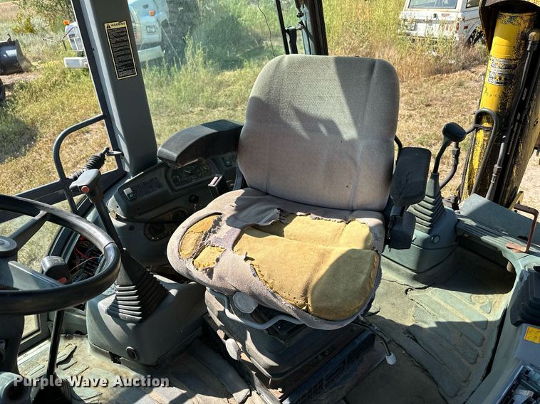 image for item NF9142 2001 New Holland LB90  backhoe