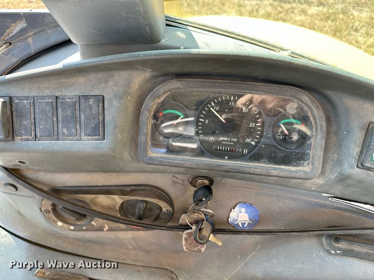 image for item NF9142 2001 New Holland LB90  backhoe