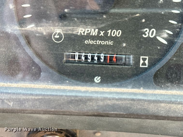 image for item NF9142 2001 New Holland LB90  backhoe