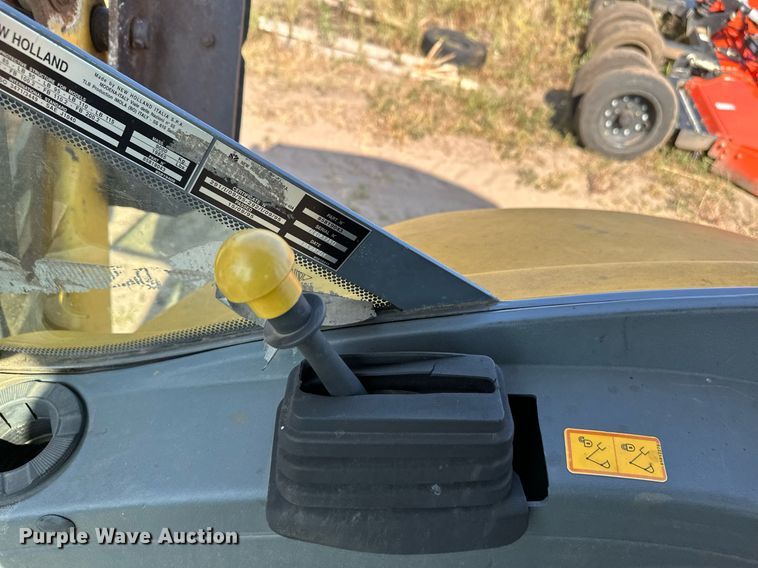 image for item NF9142 2001 New Holland LB90  backhoe