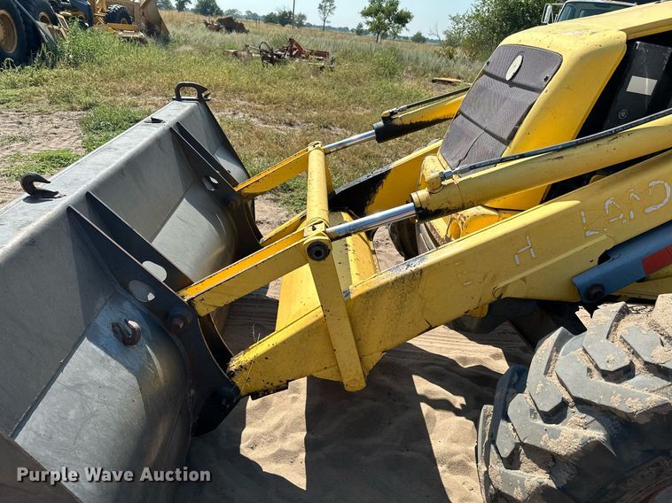 image for item NF9142 2001 New Holland LB90  backhoe