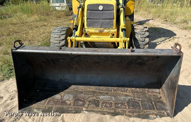 image for item NF9142 2001 New Holland LB90  backhoe