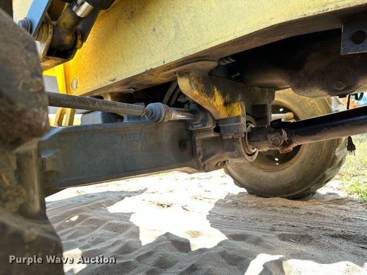 image for item NF9142 2001 New Holland LB90  backhoe