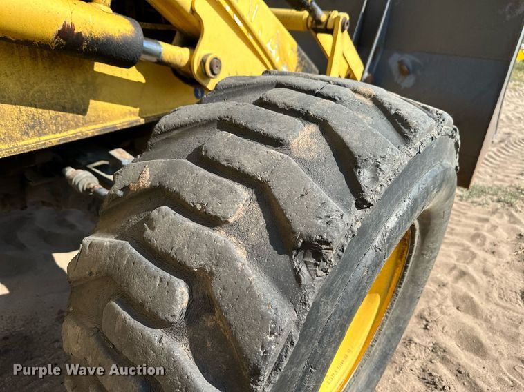 image for item NF9142 2001 New Holland LB90  backhoe