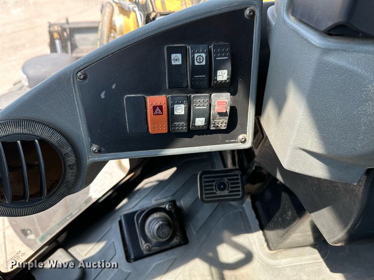 image for item NF9154 2009 Caterpillar 930H  wheel loader