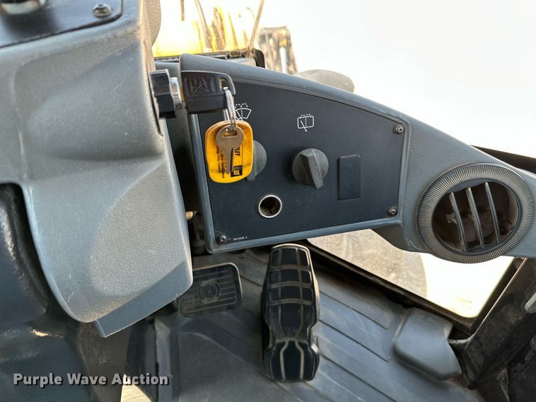 image for item NF9154 2009 Caterpillar 930H  wheel loader