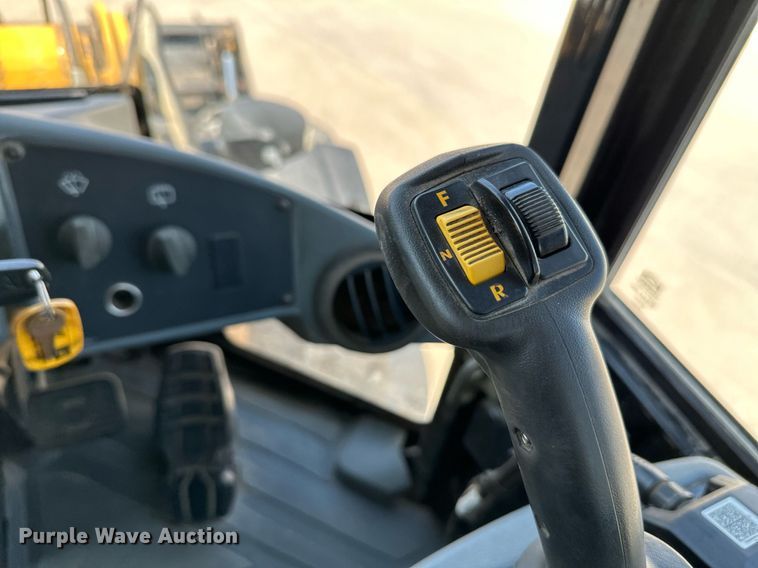 image for item NF9154 2009 Caterpillar 930H  wheel loader