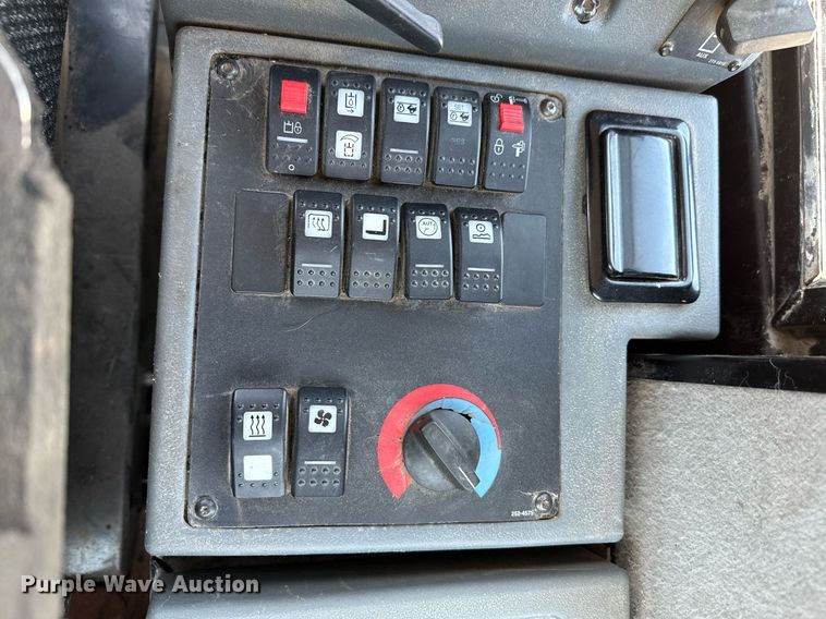 image for item NF9154 2009 Caterpillar 930H  wheel loader