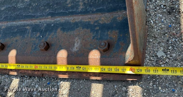 image for item NF9156 Caterpillar  wheel loader bucket