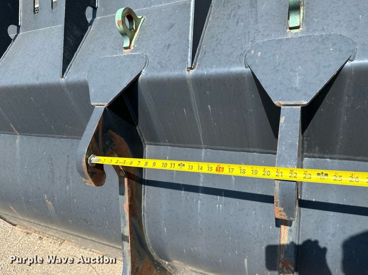 image for item NF9156 Caterpillar  wheel loader bucket