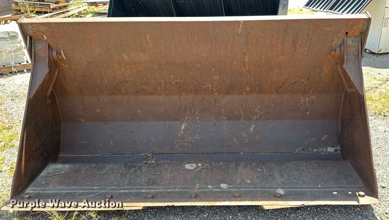 image for item NF9157 Balderson 3IT2Y0  four-in-one wheel loader bucket