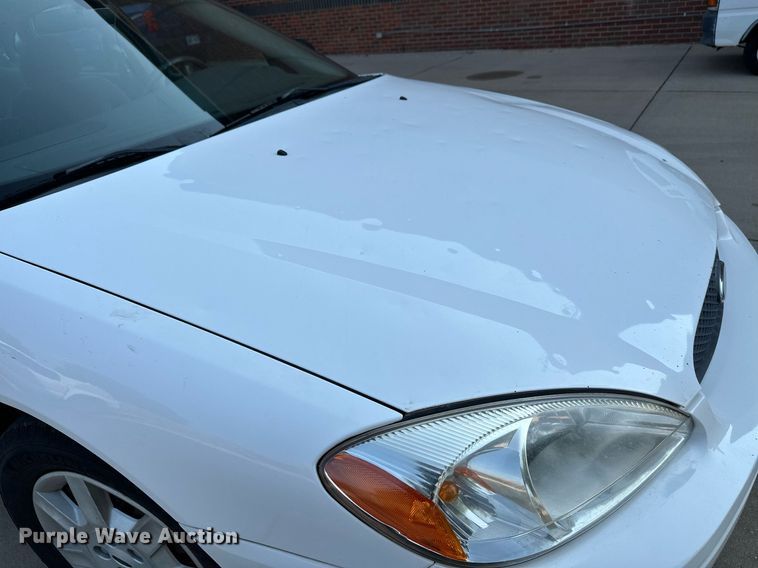 image for item NF9190 2006 Ford Taurus SE