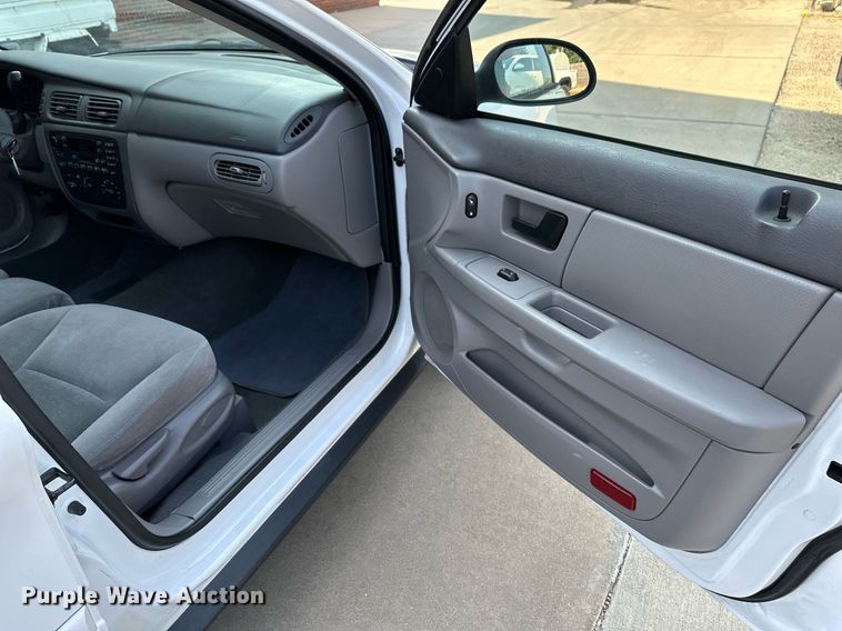 image for item NF9190 2006 Ford Taurus SE