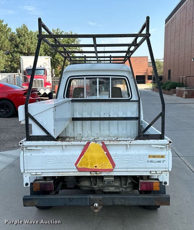 image for item NF9192 1993 Daihatsu Hijet S80LP-JTRK  mini truck