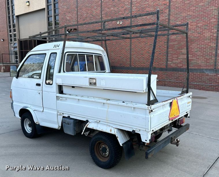 image for item NF9192 1993 Daihatsu Hijet S80LP-JTRK  mini truck
