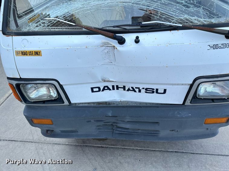 image for item NF9192 1993 Daihatsu Hijet S80LP-JTRK  mini truck