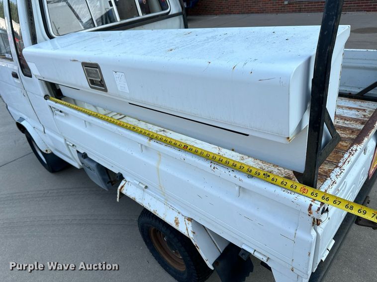 image for item NF9192 1993 Daihatsu Hijet S80LP-JTRK  mini truck