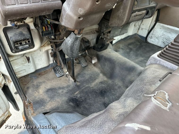 image for item NF9192 1993 Daihatsu Hijet S80LP-JTRK  mini truck