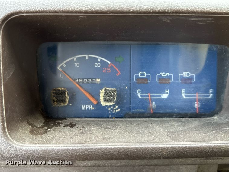 image for item NF9192 1993 Daihatsu Hijet S80LP-JTRK  mini truck