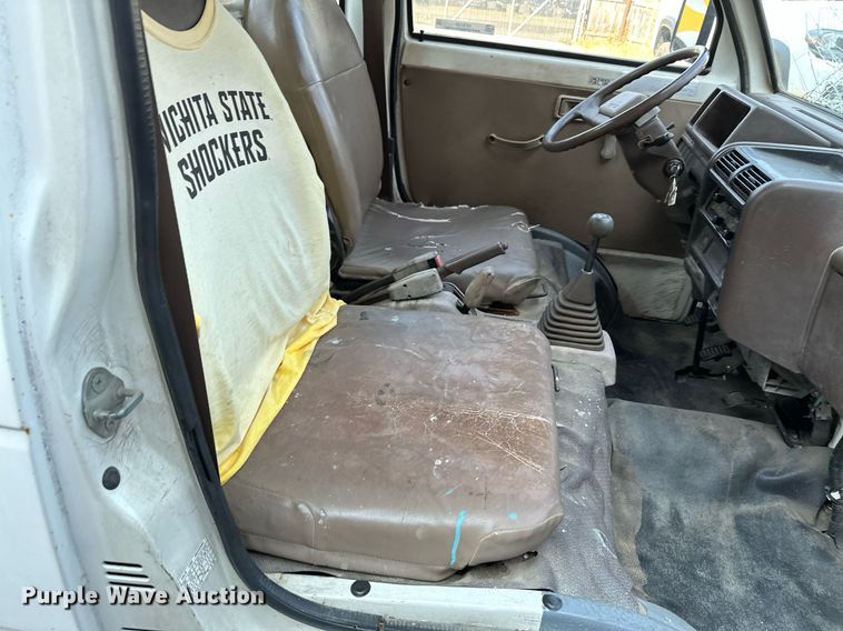 image for item NF9192 1993 Daihatsu Hijet S80LP-JTRK  mini truck